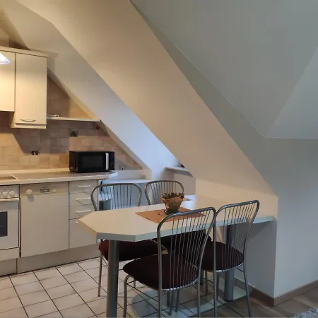 Monteursunterkunft Apartment *